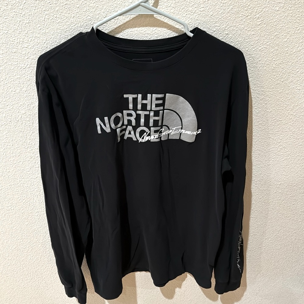 The NorthFace Shirt, Size L, Used